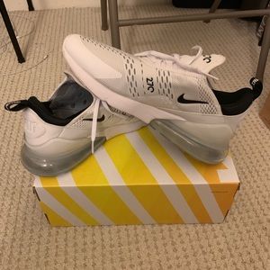 Nike Air Max 270